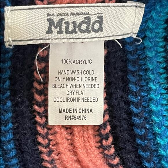 Mudd poncho style sweater - Picture 4 of 5